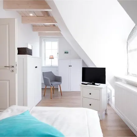 Prázdninový dům Stechelhus Doppelhaushaelfte Groß Schwansee