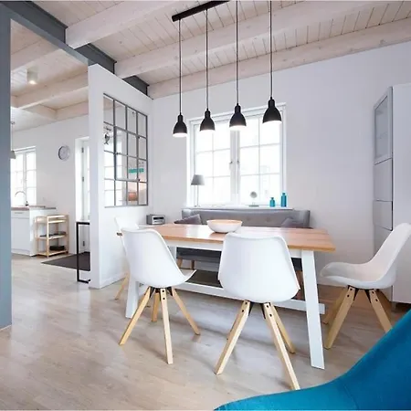 Stechelhus Doppelhaushaelfte * Groß Schwansee